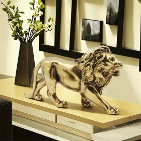 Sculpture de Lion en resine couleur Bronze