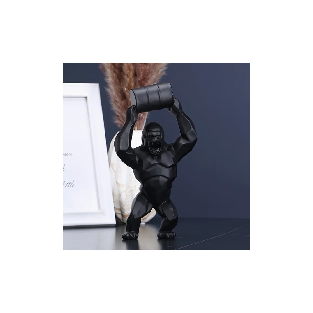 Orang Outan avec seau noir
